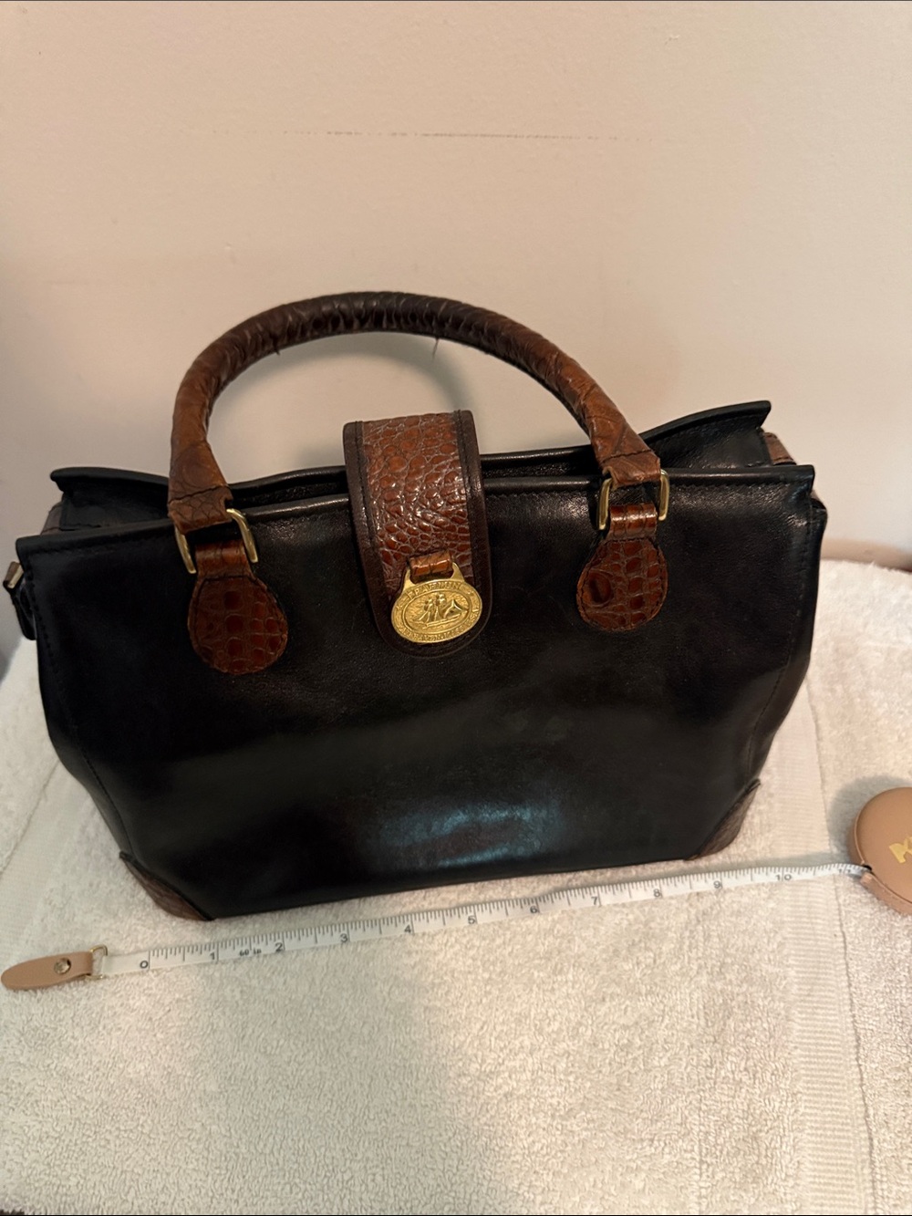 Brahmin vintage hand bag